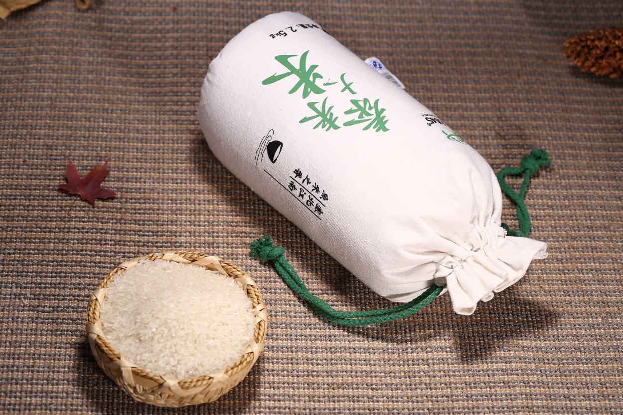 包裝設(shè)計怎么根據(jù)品牌產(chǎn)品布局？體現(xiàn)產(chǎn)品全體形象風格、烘托產(chǎn)品特性氣氛